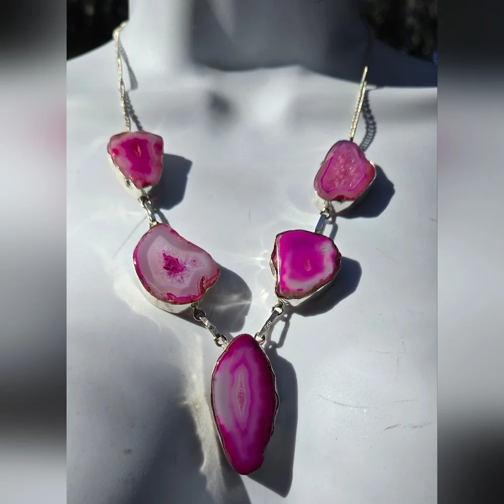 Pink Agate slice sterling Necklace 10"/20" HOST PICK!🎉🎊 - Picture 2 of 7